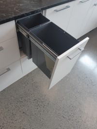 View 300mm rubbish bin insert