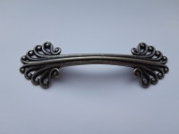 View Hilda Handle